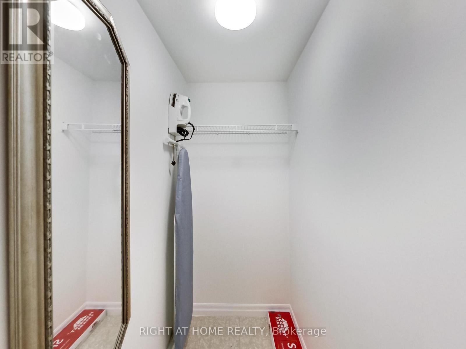 711 - 300 Bloor Street E, Toronto, Ontario  M4W 3S2 - Photo 10 - C12728732