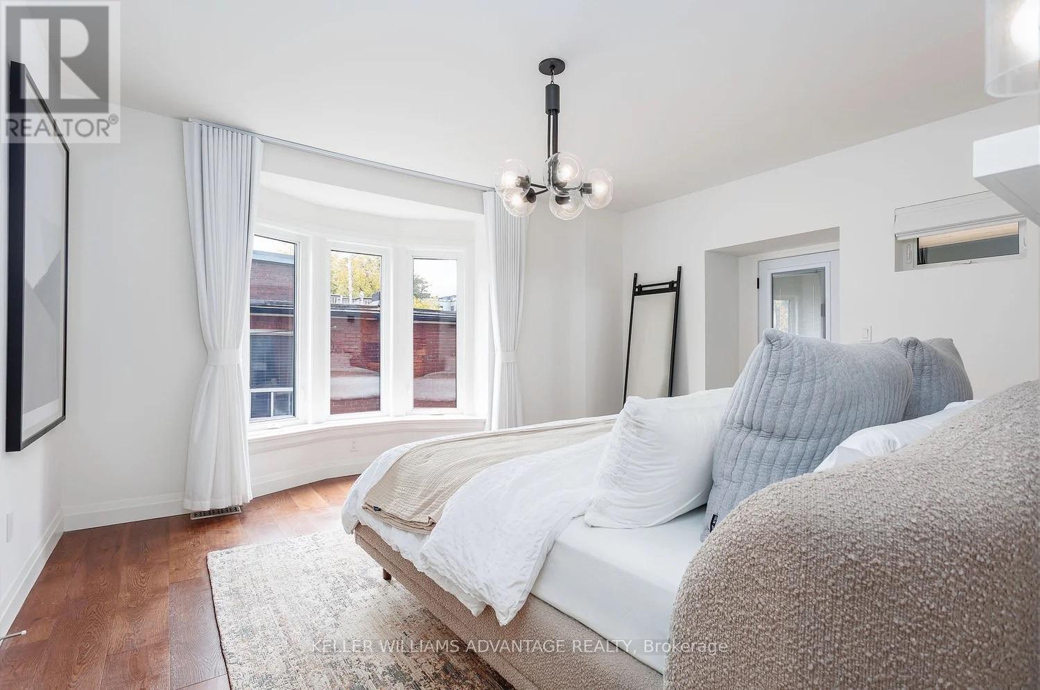 Main - 42 Delaware Avenue, Toronto, Ontario  M6H 2S7 - Photo 16 - C12728748