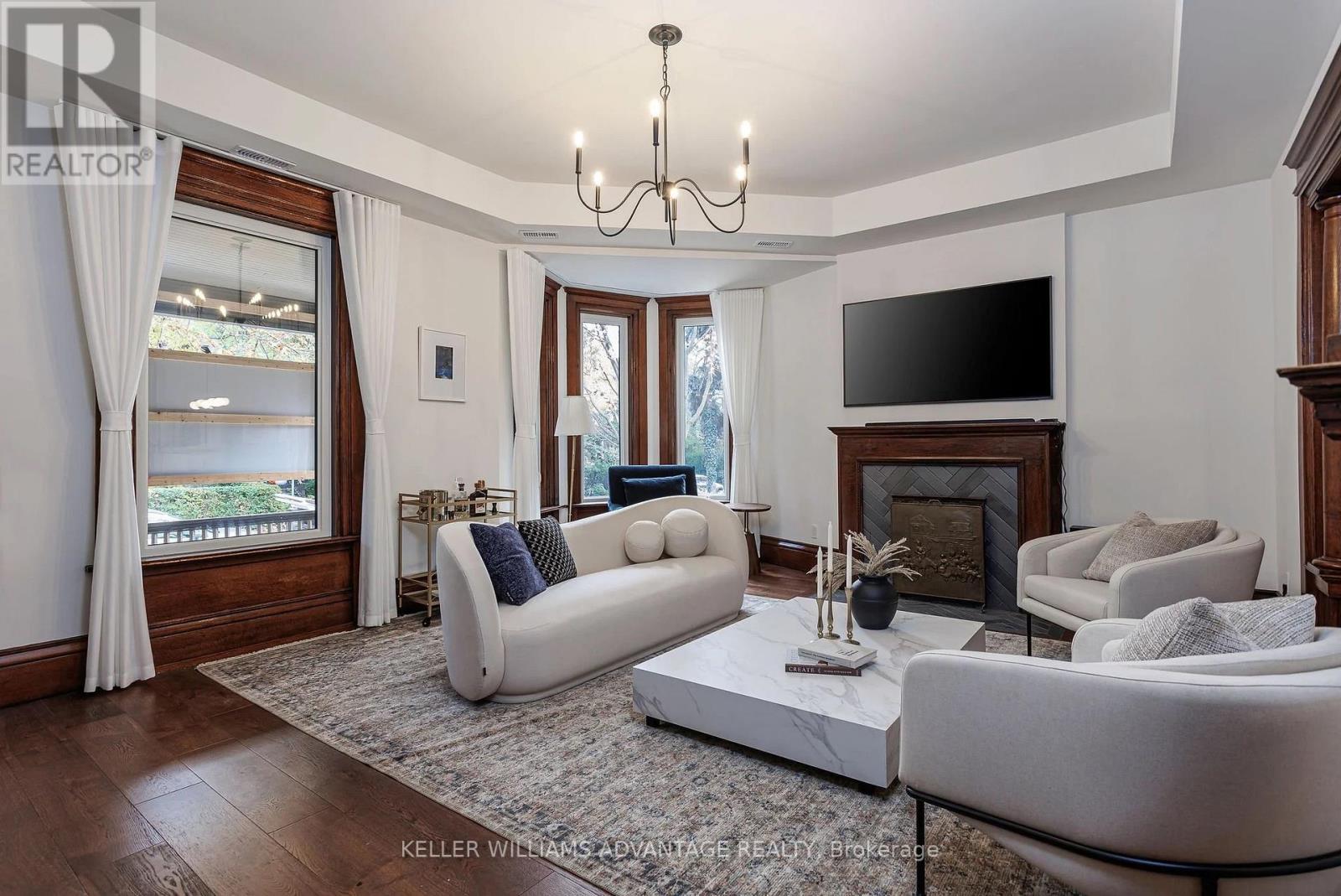 Main - 42 Delaware Avenue, Toronto, Ontario  M6H 2S7 - Photo 9 - C12728748