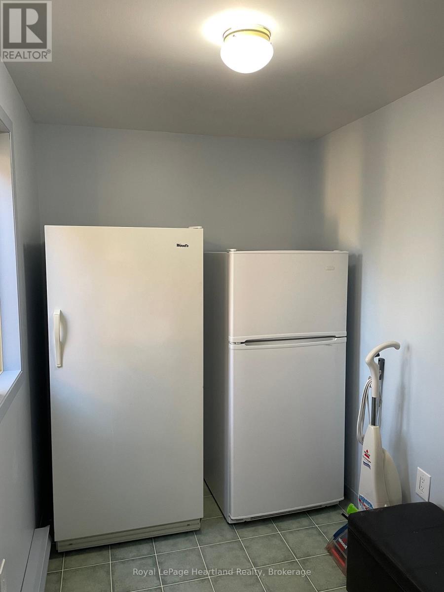 36 Sutton Drive, Ashfield-Colborne-Wawanosh, Ontario  N7A 3Y3 - Photo 14 - X11896559