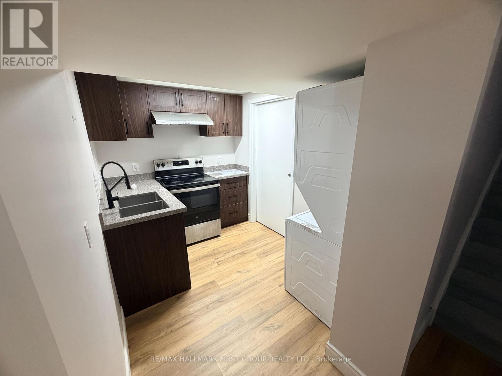 4 Parkins Drive, Ajax, Ontario  L1T 3L1 - Photo 10 - E12728638