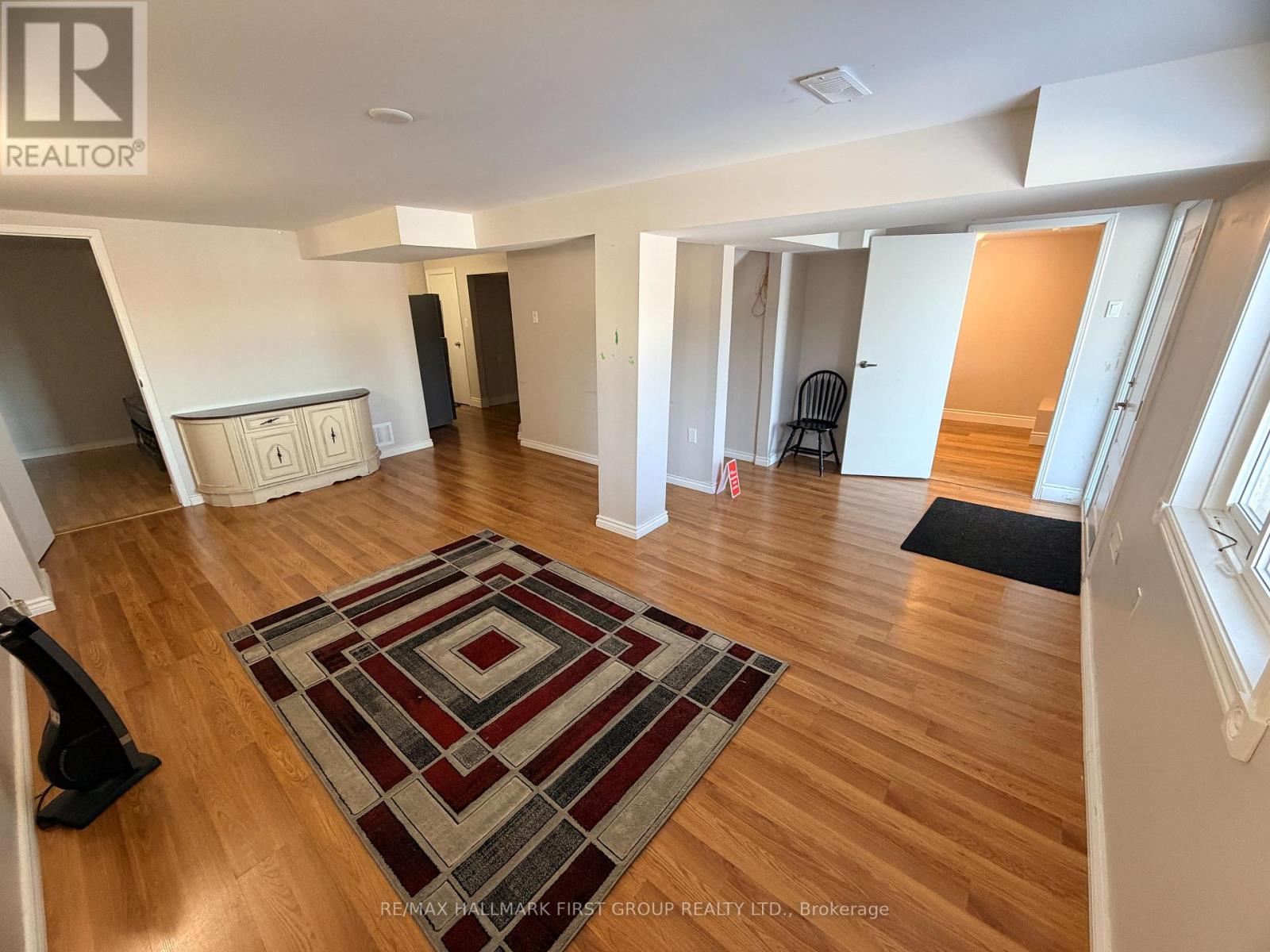 4 Parkins Drive, Ajax, Ontario  L1T 3L1 - Photo 4 - E12728638