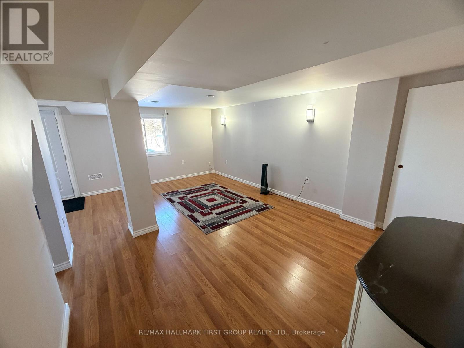 4 Parkins Drive, Ajax, Ontario  L1T 3L1 - Photo 5 - E12728638