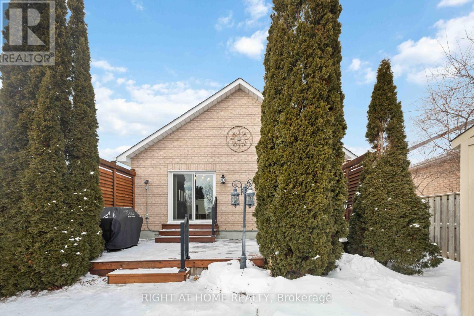 7 Lady May Drive, Whitby, Ontario  L1R 3C8 - Photo 36 - E12728694