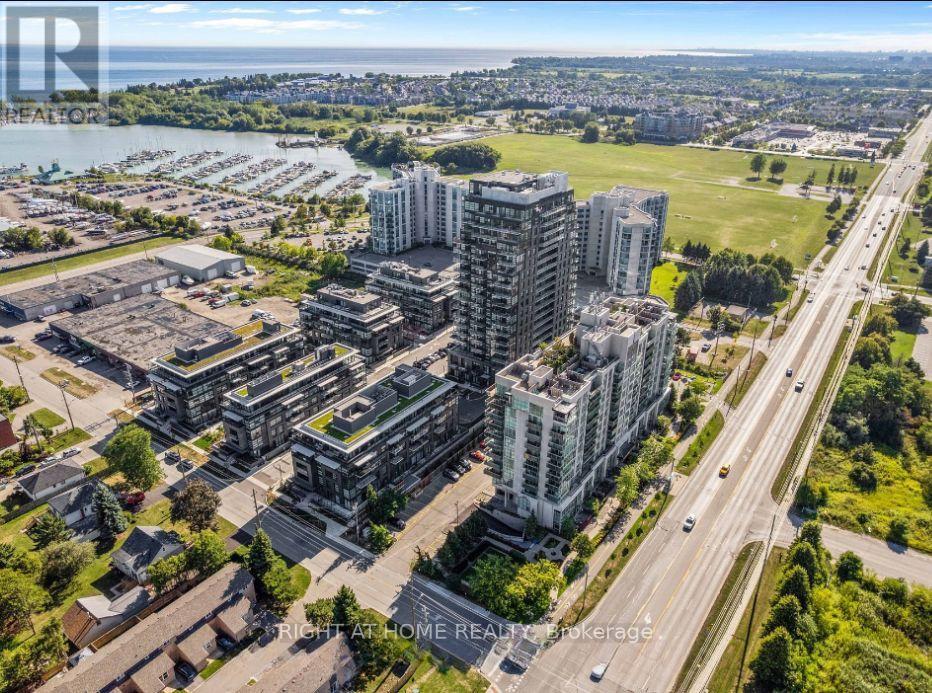 428 - 1612 CHARLES STREET, Whitby, Ontario