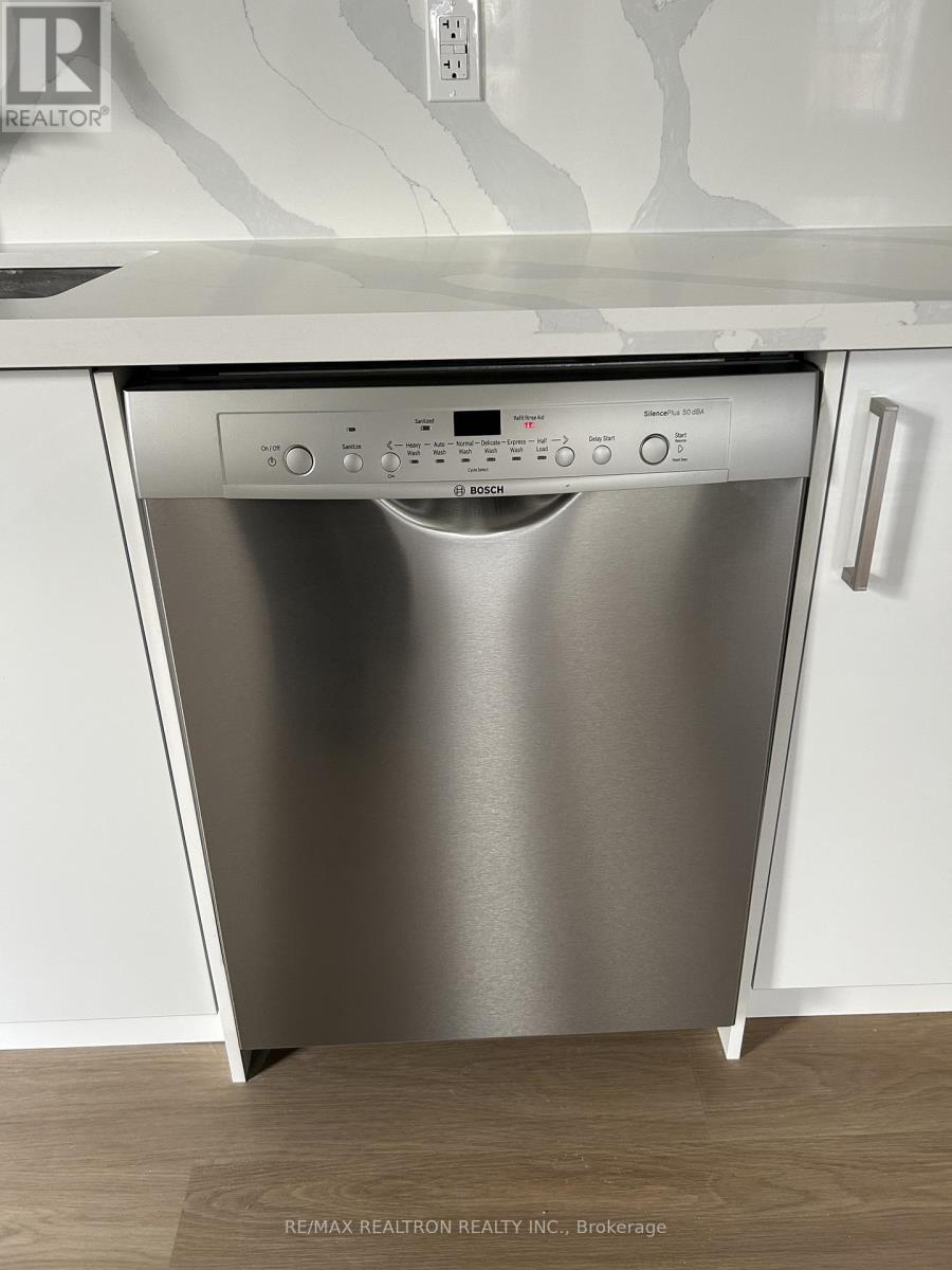 5 - 592 Church Street, Toronto, Ontario  M4Y 2E5 - Photo 11 - C12558334