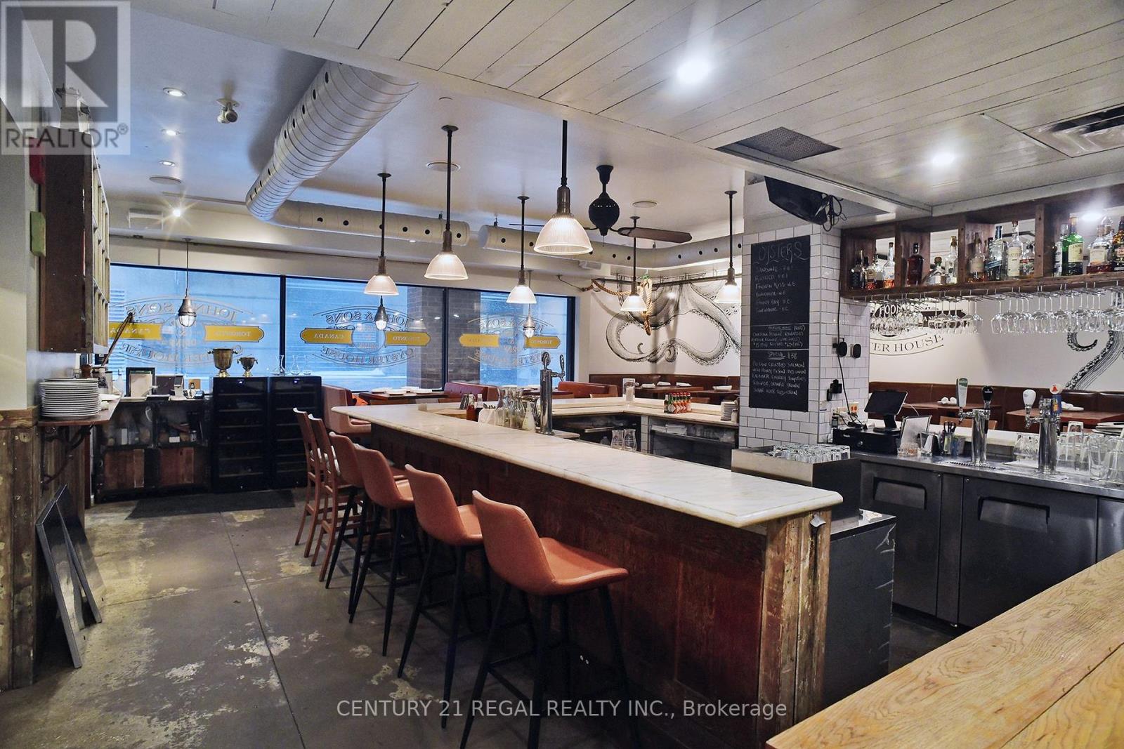 56 Temperance Street, Toronto, Ontario  M5H 3V5 - Photo 2 - C12700838