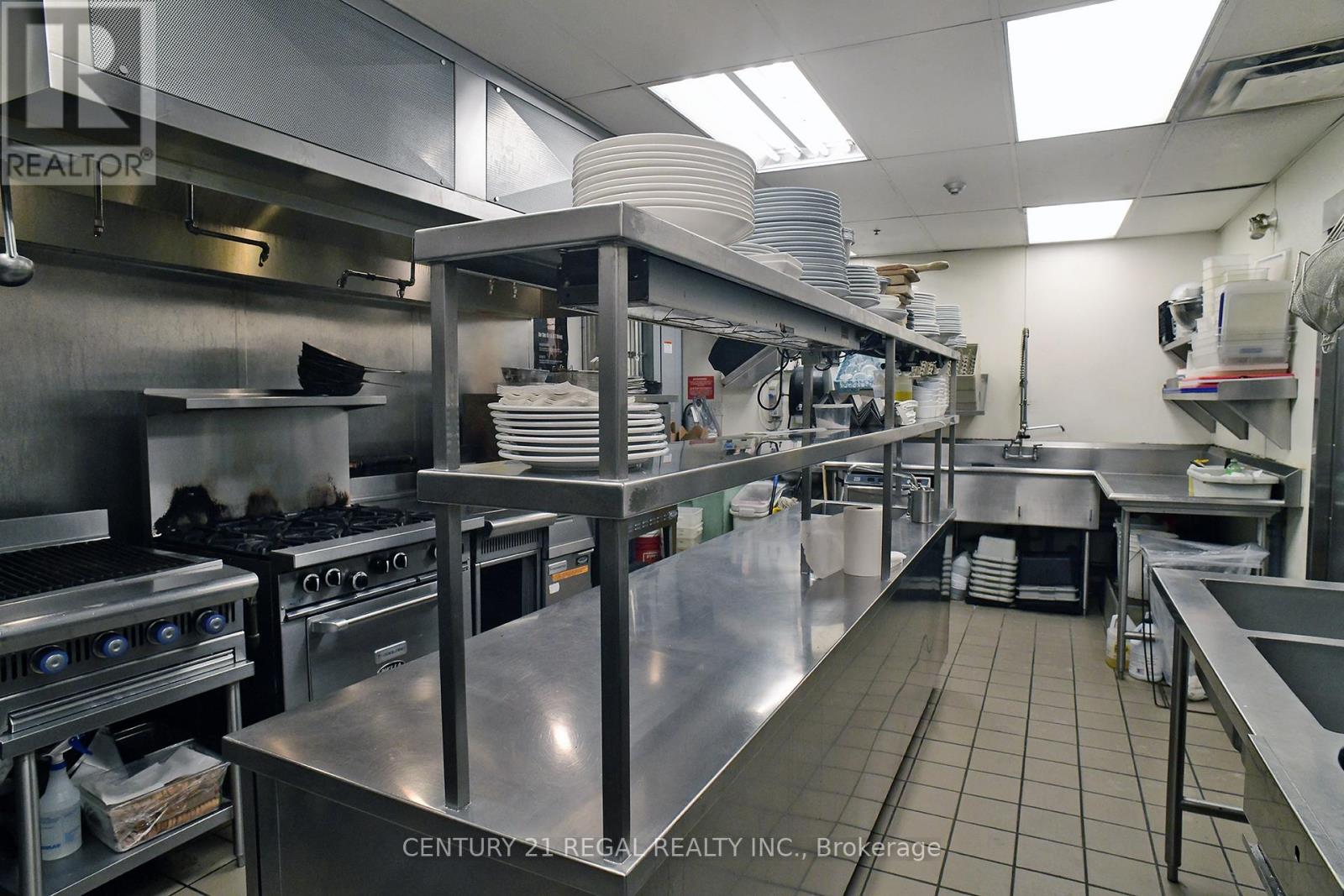 56 Temperance Street, Toronto, Ontario  M5H 3V5 - Photo 7 - C12700838