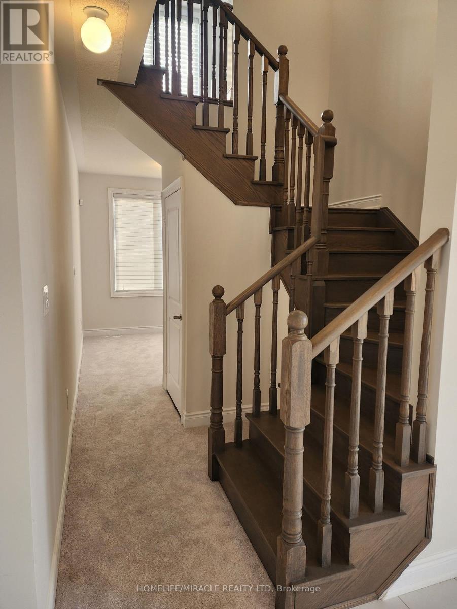 102 Thule Street, Vaughan, Ontario  L4H 5L5 - Photo 12 - N12728652