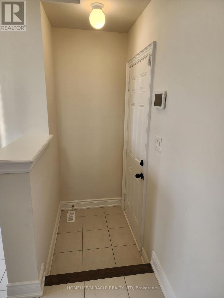 102 Thule Street, Vaughan, Ontario  L4H 5L5 - Photo 14 - N12728652