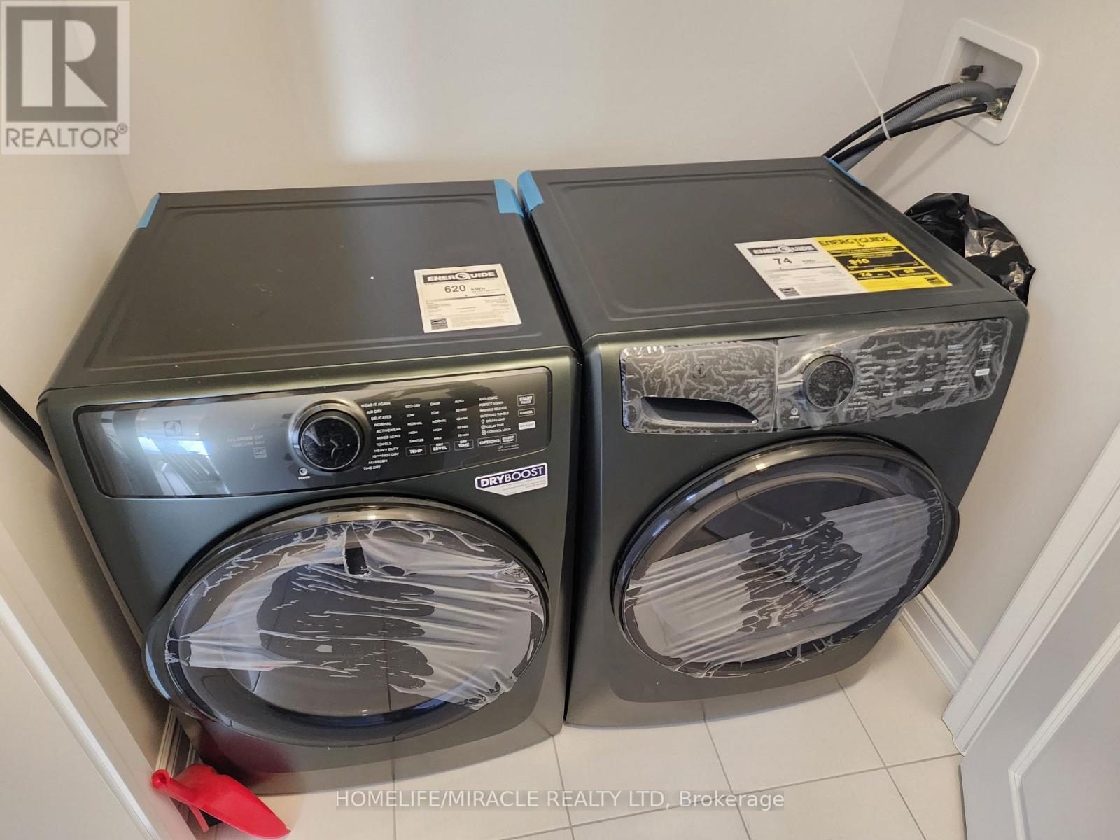 102 Thule Street, Vaughan, Ontario  L4H 5L5 - Photo 16 - N12728652