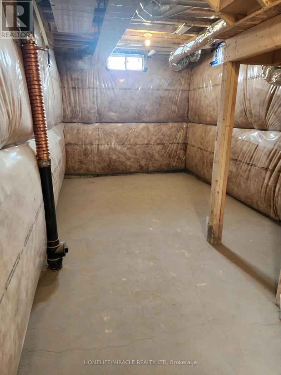 102 Thule Street, Vaughan, Ontario  L4H 5L5 - Photo 23 - N12728652