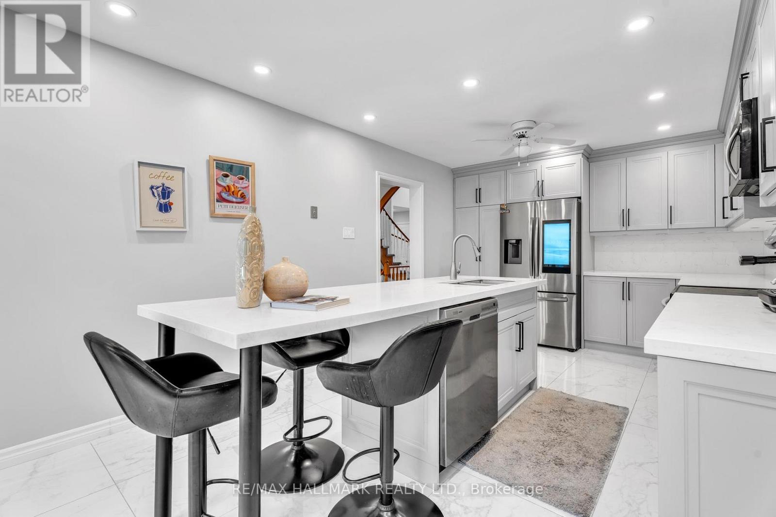 235 Kemano Road, Aurora, Ontario  L4G 5Z1 - Photo 13 - N12728704