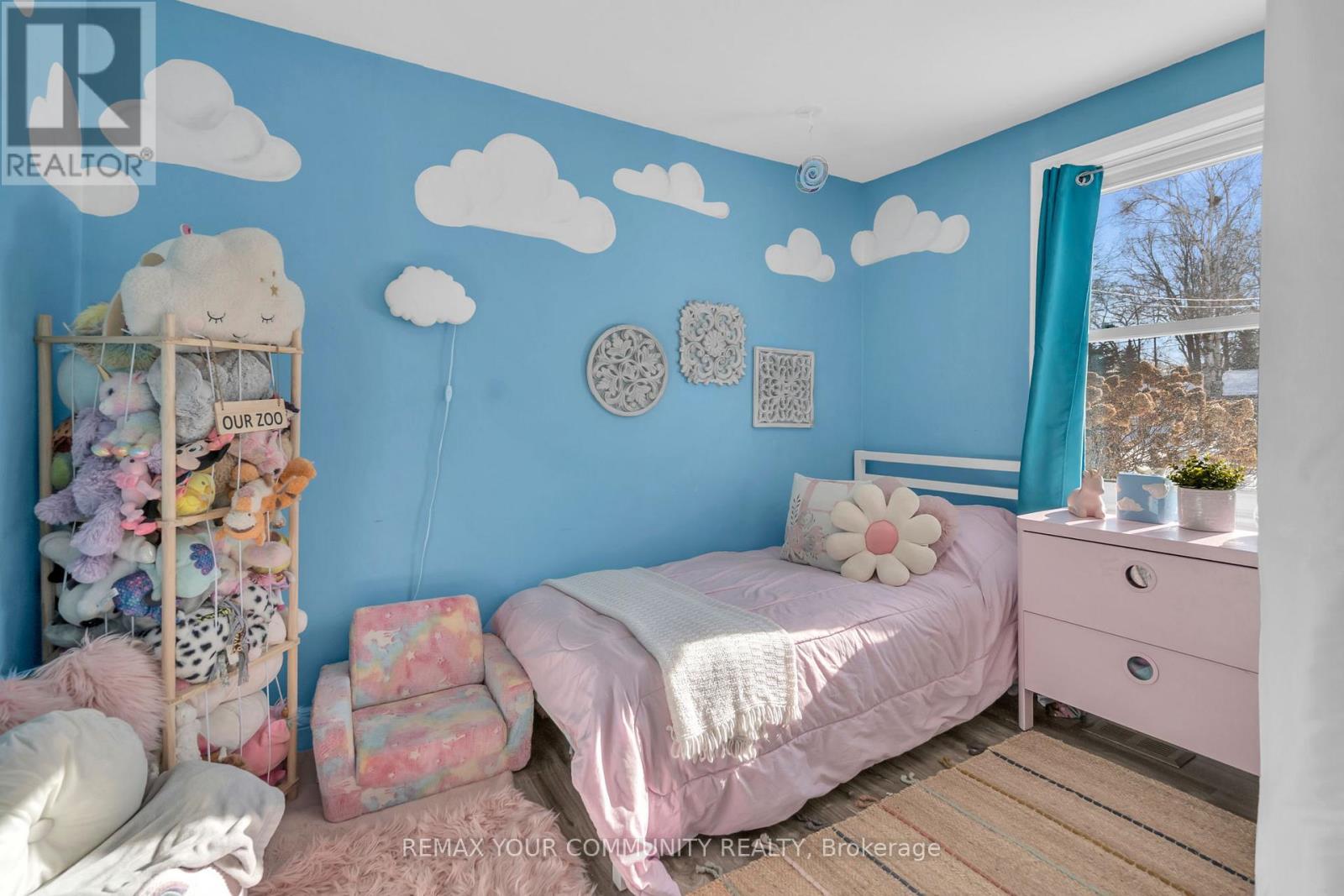 162 Bessborough Drive, Georgina, Ontario  L4P 2R8 - Photo 13 - N12728718