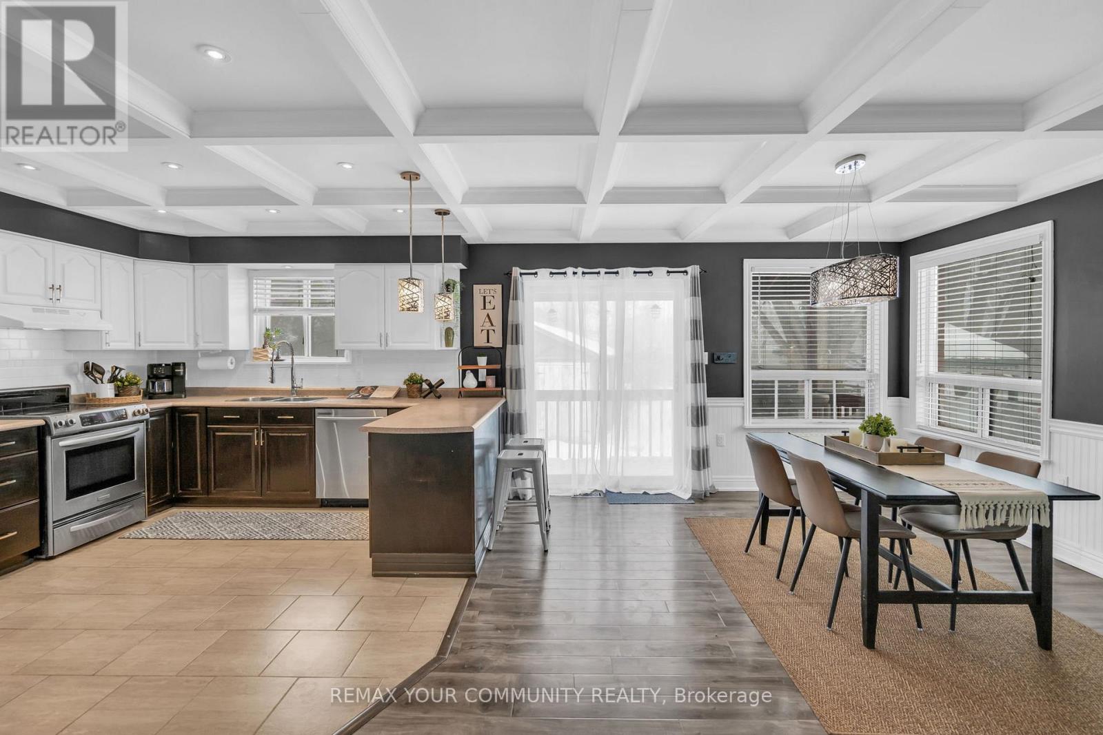 162 Bessborough Drive, Georgina, Ontario  L4P 2R8 - Photo 18 - N12728718