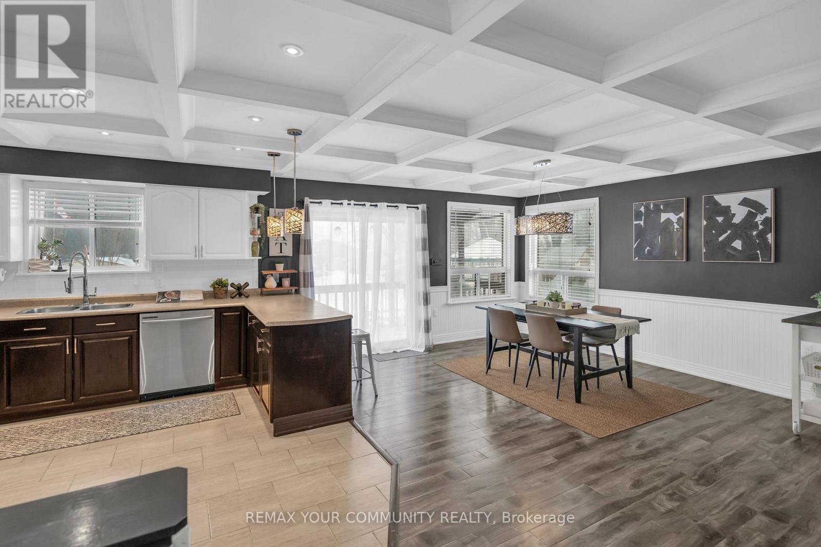 162 Bessborough Drive, Georgina, Ontario  L4P 2R8 - Photo 22 - N12728718