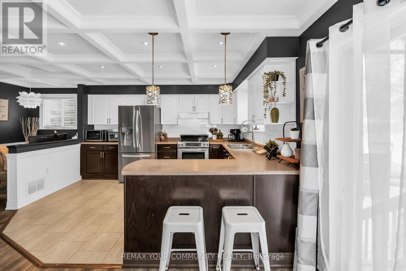 162 Bessborough Drive, Georgina, Ontario  L4P 2R8 - Photo 24 - N12728718