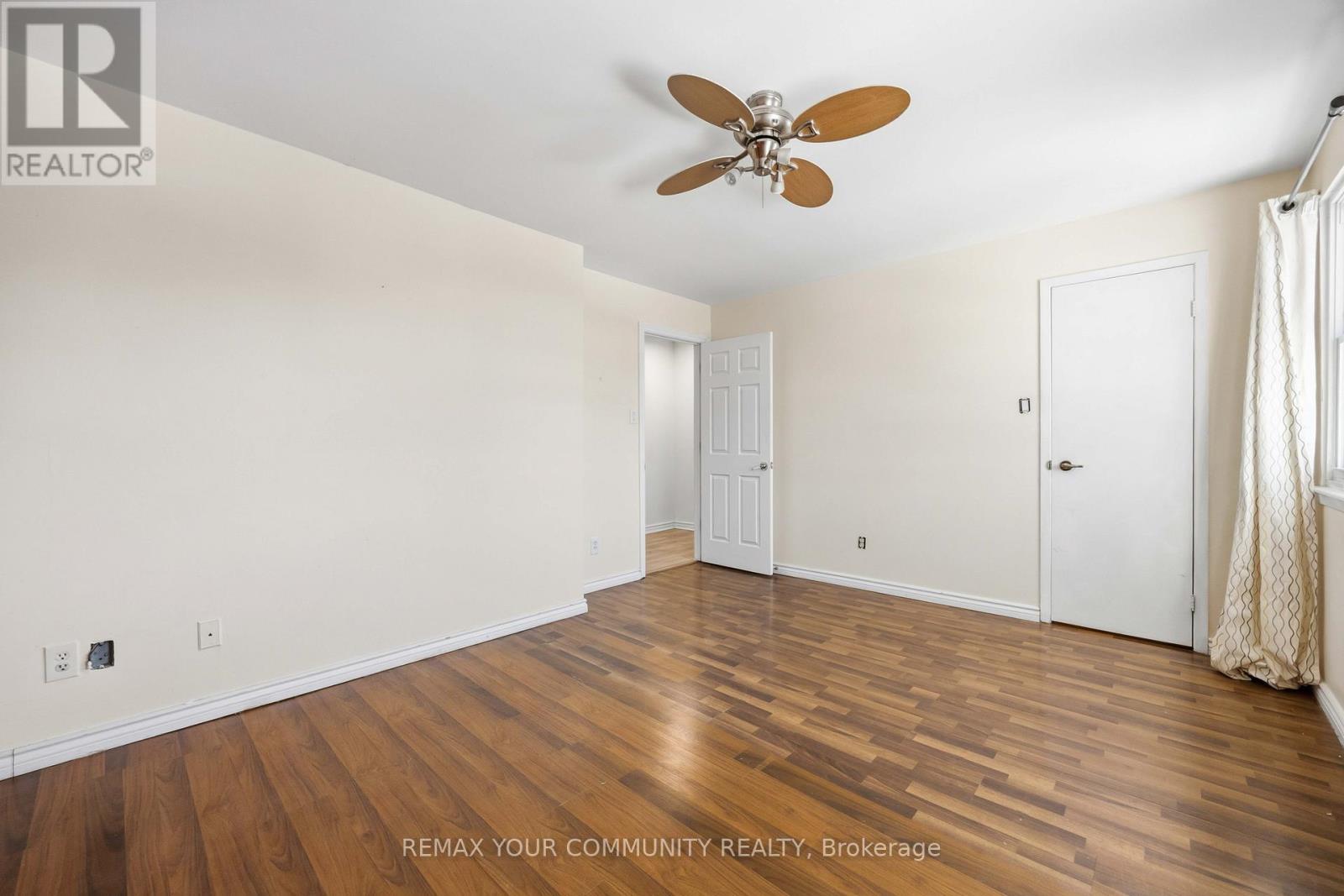 22 Porterfield Crescent, Markham, Ontario  L3T 4S7 - Photo 27 - N12672034