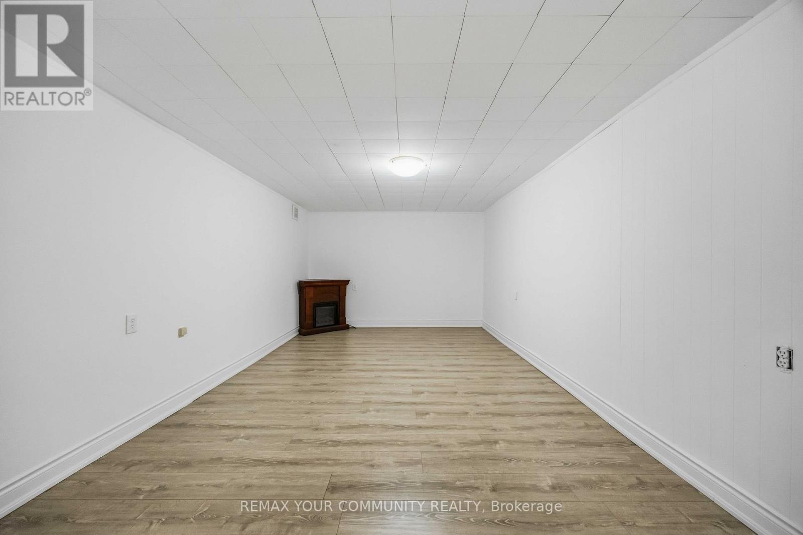 22 Porterfield Crescent, Markham, Ontario  L3T 4S7 - Photo 19 - N12672034