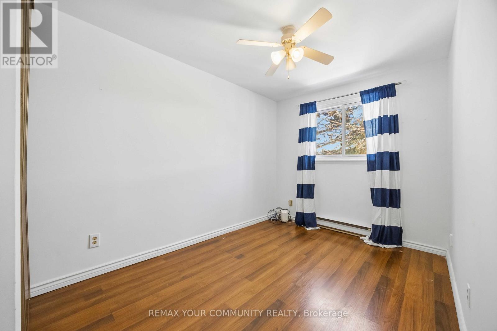 22 Porterfield Crescent, Markham, Ontario  L3T 4S7 - Photo 28 - N12672034