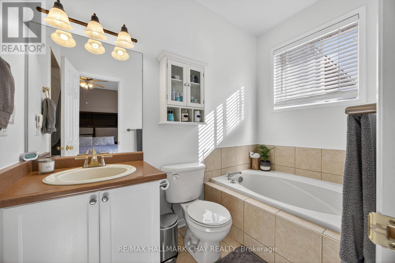 113 Tunbridge Road, Barrie (0 East), Ontario  L4M 6T1 - Photo 18 - S12728612