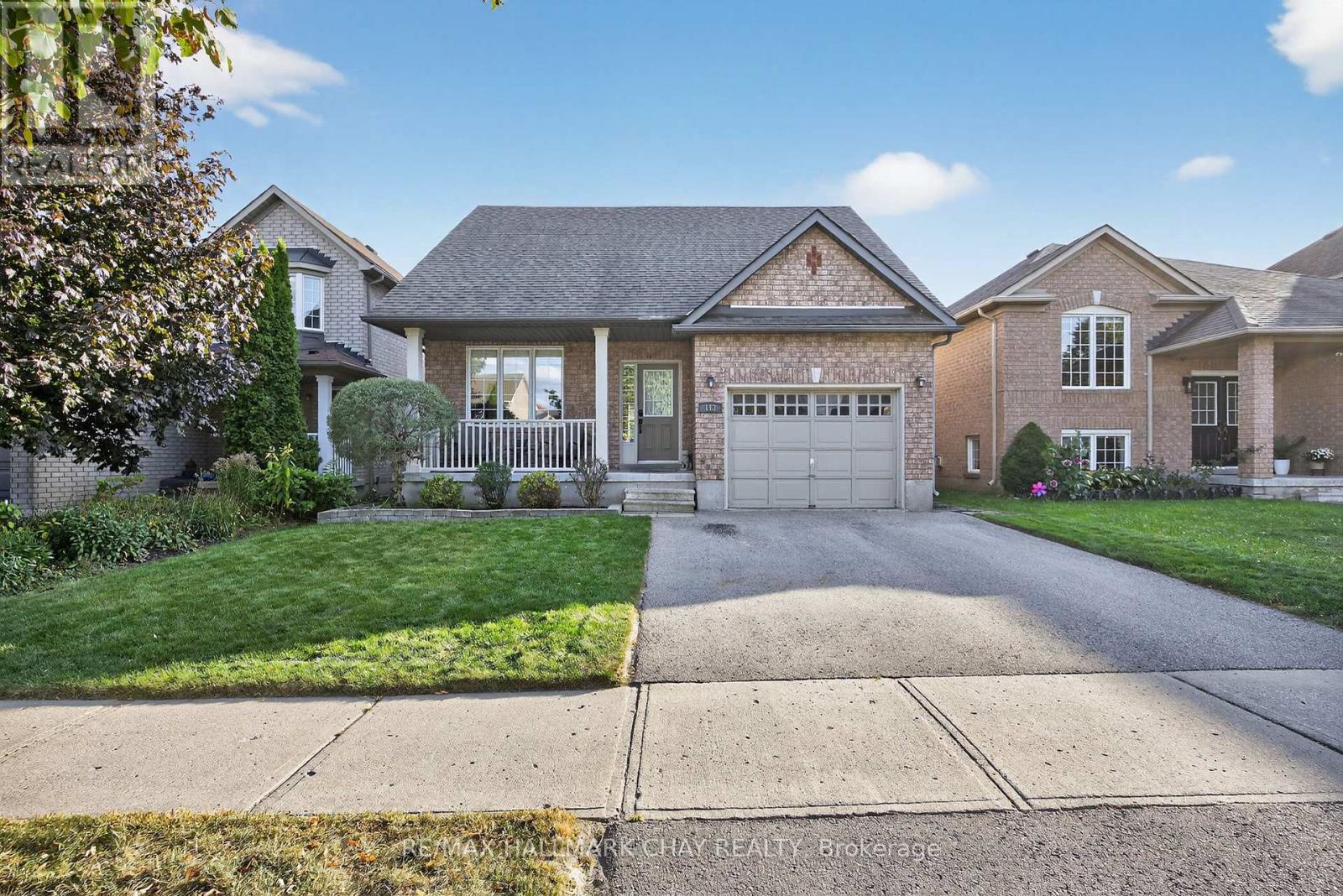 113 Tunbridge Road, Barrie (0 East), Ontario  L4M 6T1 - Photo 4 - S12728612