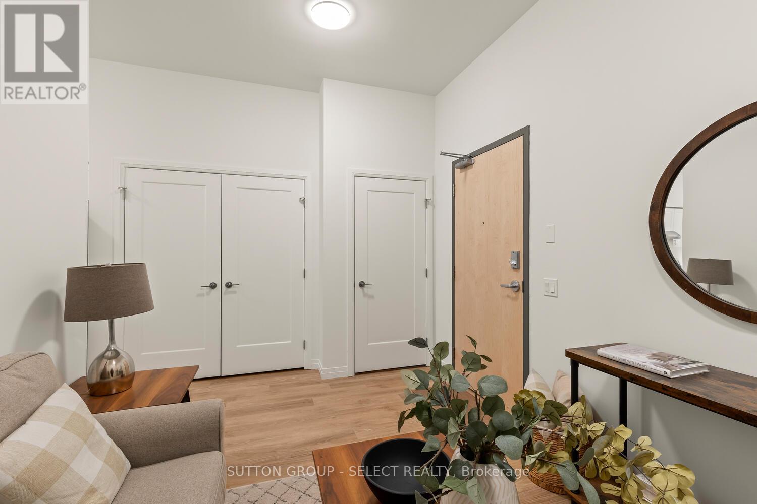 107 - 351 Hill Street, London East, Ontario  N6B 2M1 - Photo 8 - X12643256