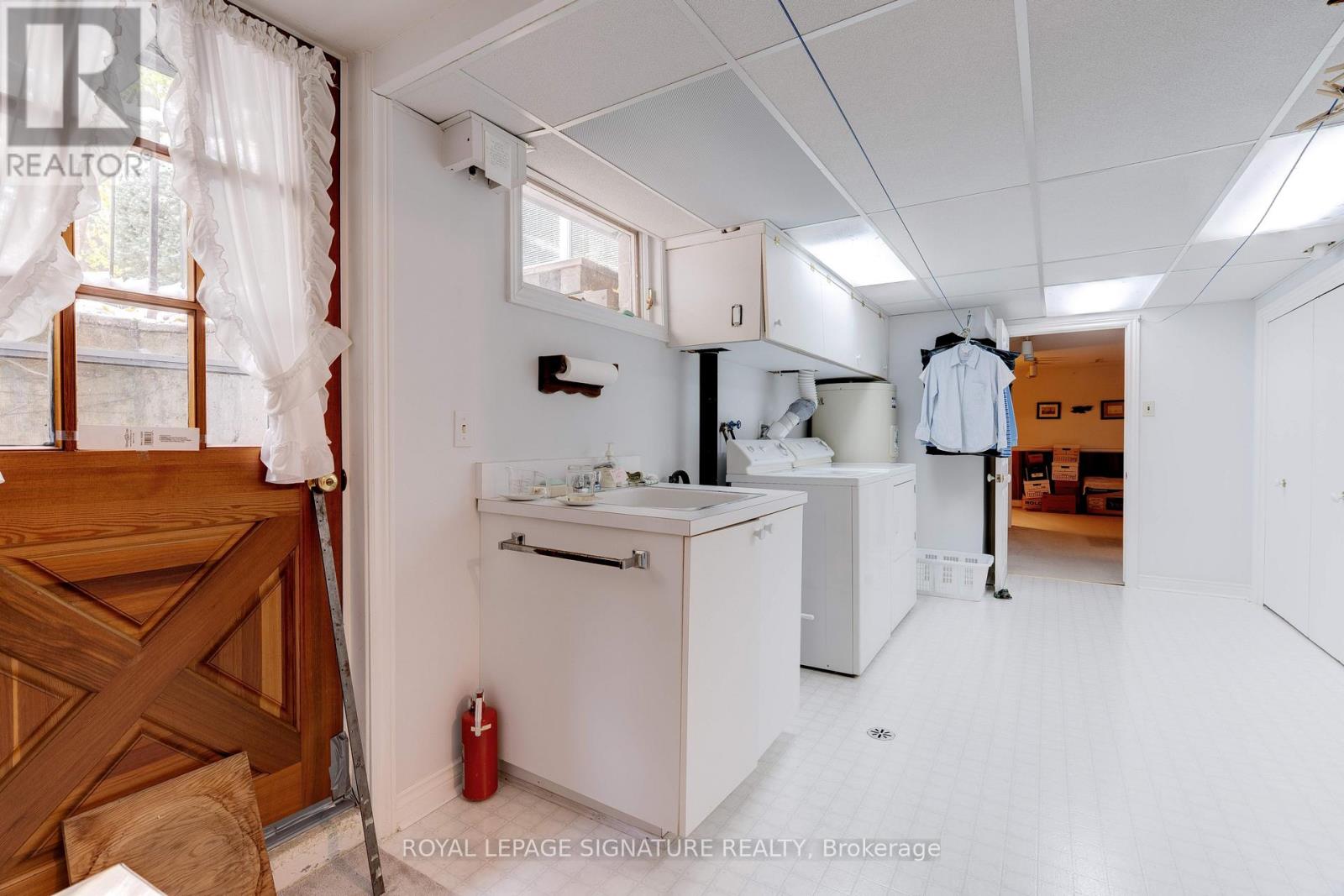 332 Coral Terrace, Oakville, Ontario  L6J 4C4 - Photo 32 - W12694730