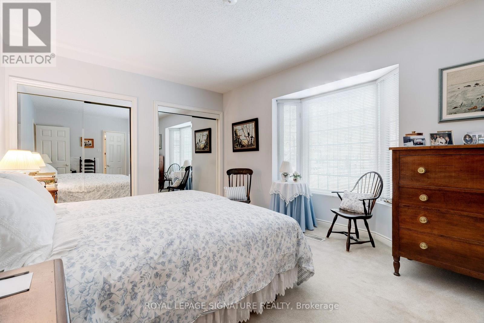 332 Coral Terrace, Oakville, Ontario  L6J 4C4 - Photo 17 - W12694730