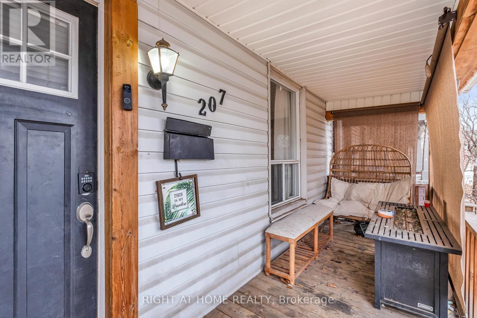 207 Lottridge Street, Hamilton, Ontario  L8L 6V8 - Photo 9 - X12616938