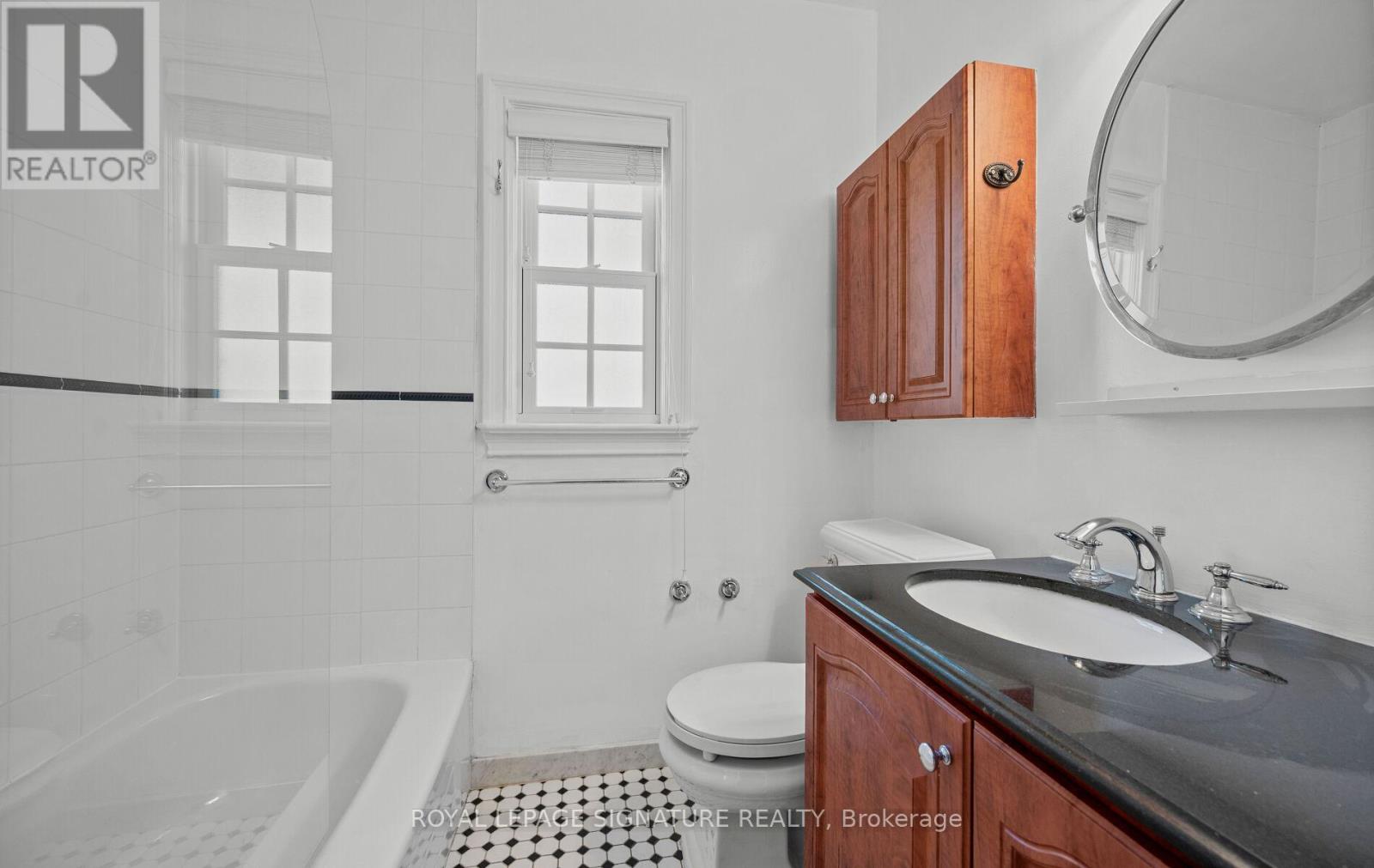 28 Eagle Road, Toronto, Ontario  M8Z 4H5 - Photo 27 - W12728608