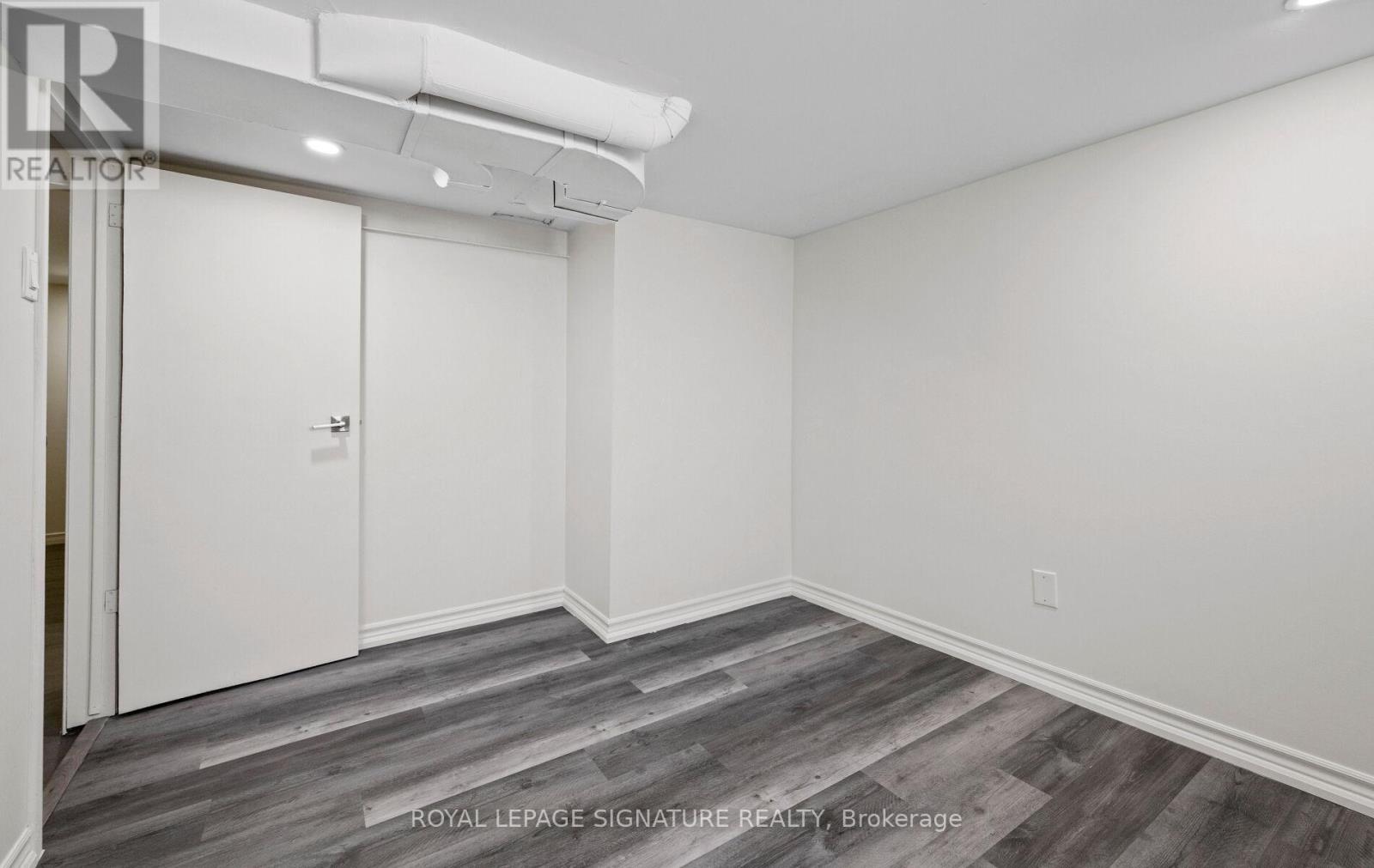 28 Eagle Road, Toronto, Ontario  M8Z 4H5 - Photo 33 - W12728608