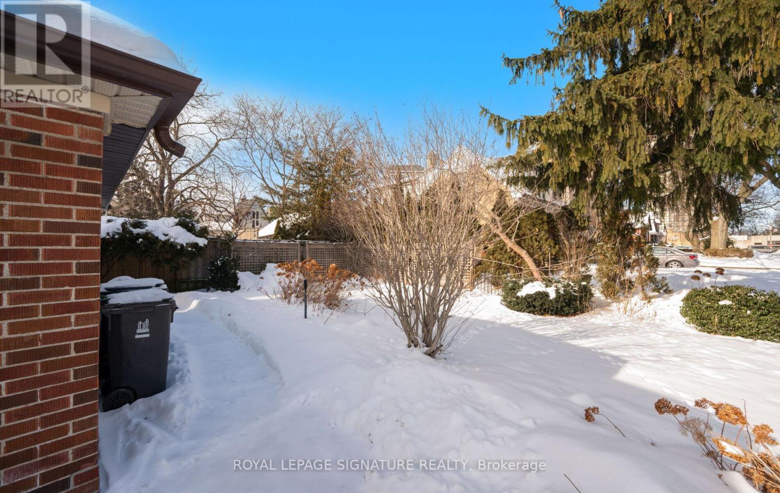 28 Eagle Road, Toronto, Ontario  M8Z 4H5 - Photo 47 - W12728608