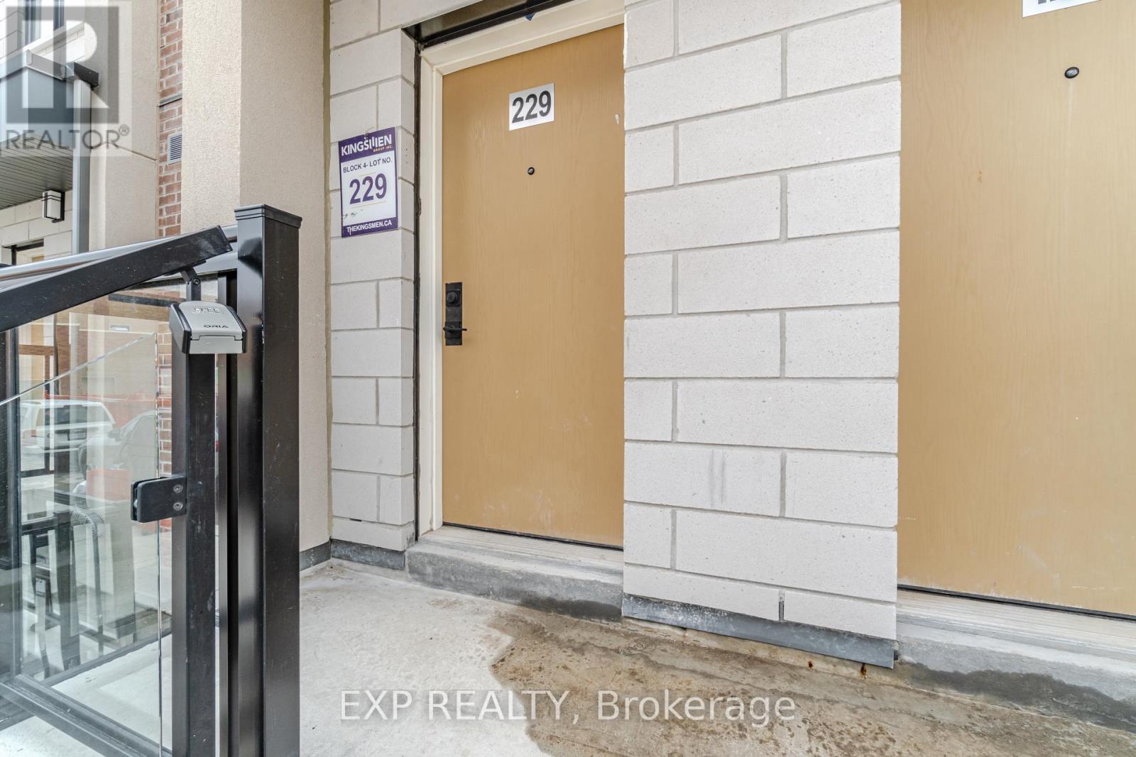 229 - 1062 Douglas Mccurdy Comm Court, Mississauga, Ontario  L5G 0C6 - Photo 4 - W12728610