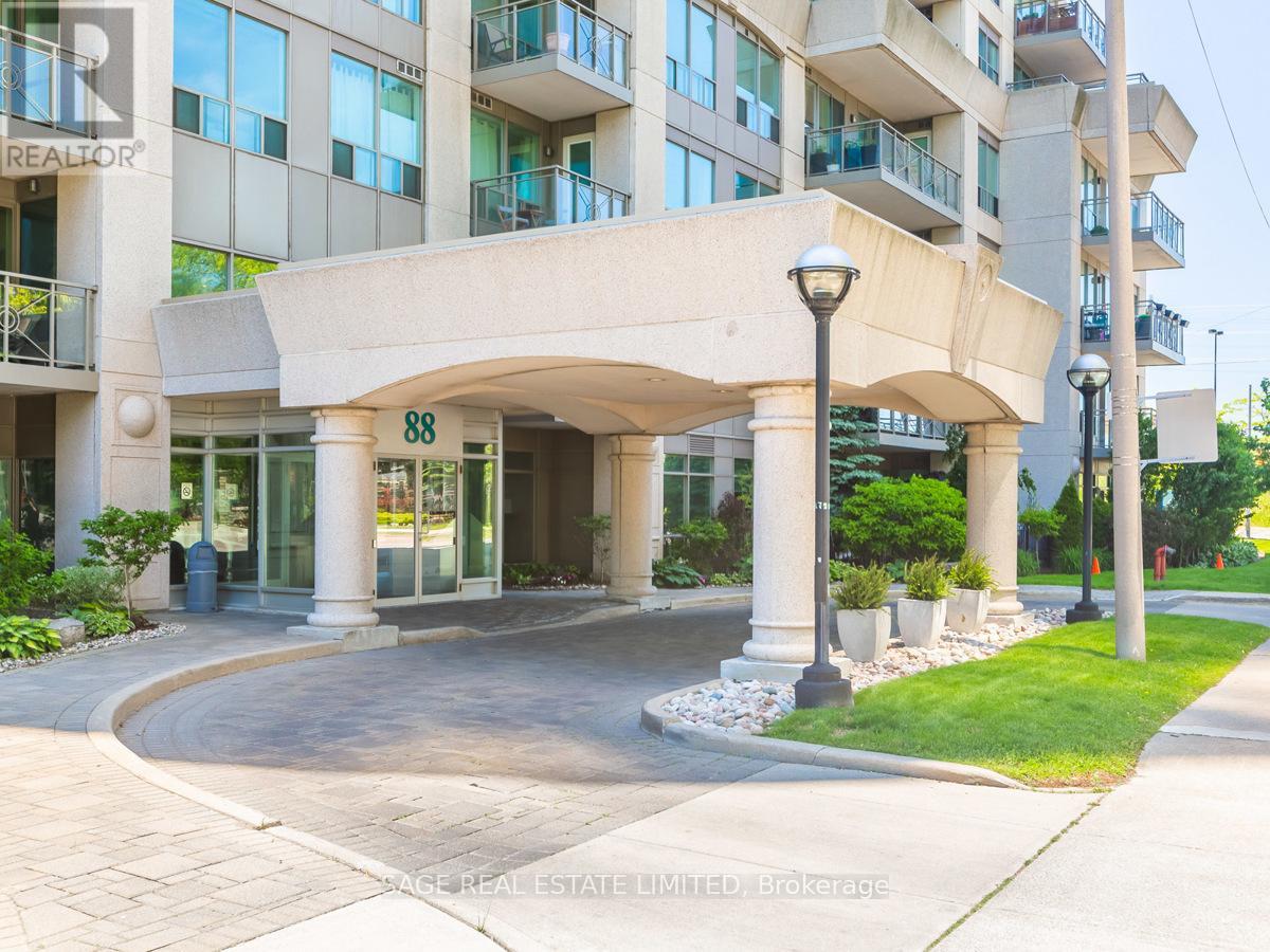 Ph208 - 88 Palace Pier Court, Toronto, Ontario  M8V 4C2 - Photo 2 - W12728654