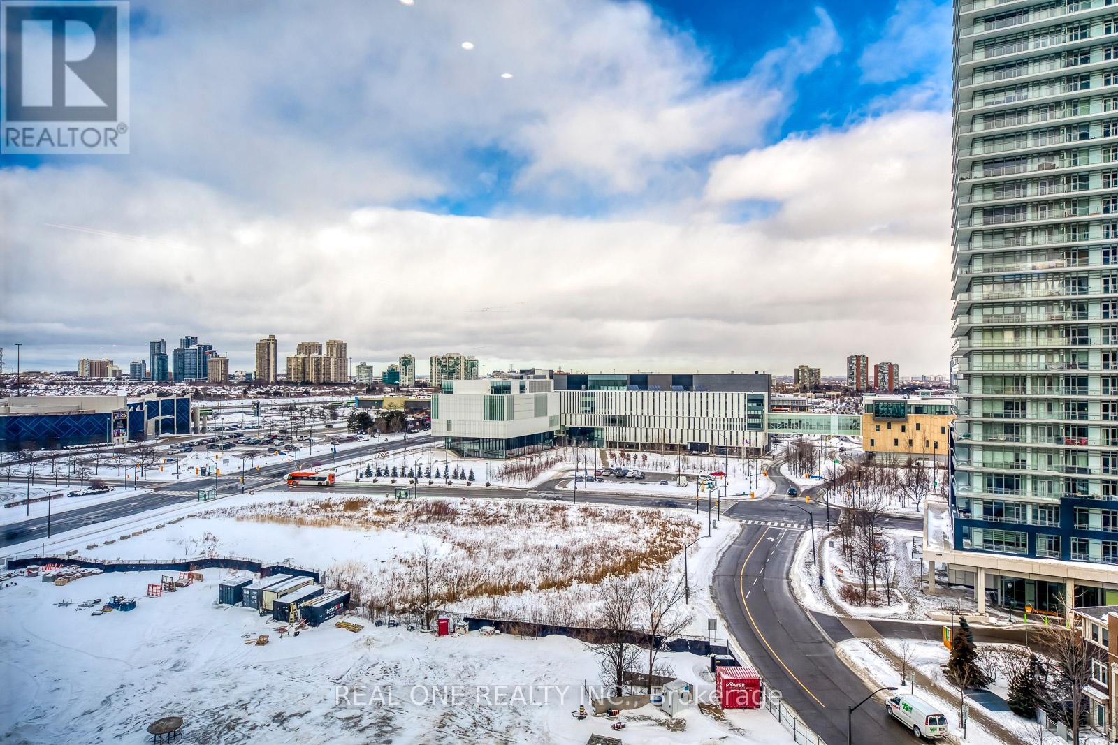 804 - 395 Square One Drive, Mississauga, Ontario  L5B 0P6 - Photo 19 - W12728686