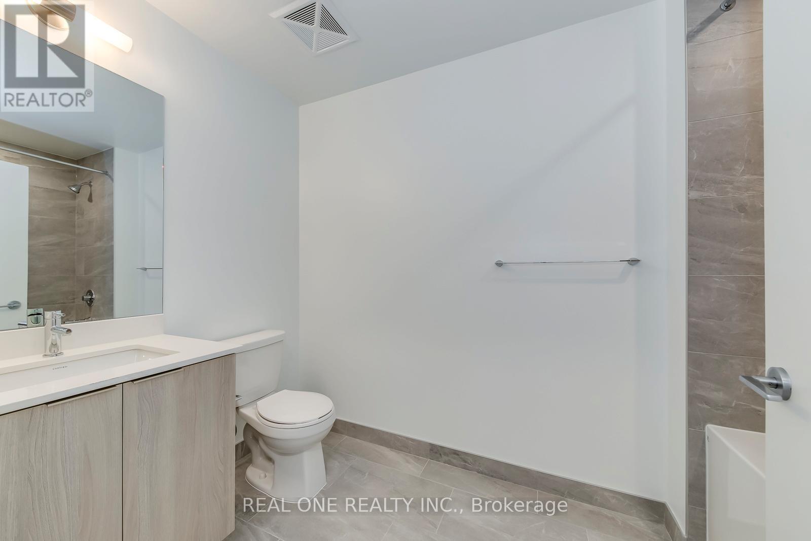 804 - 395 Square One Drive, Mississauga, Ontario  L5B 0P6 - Photo 30 - W12728686