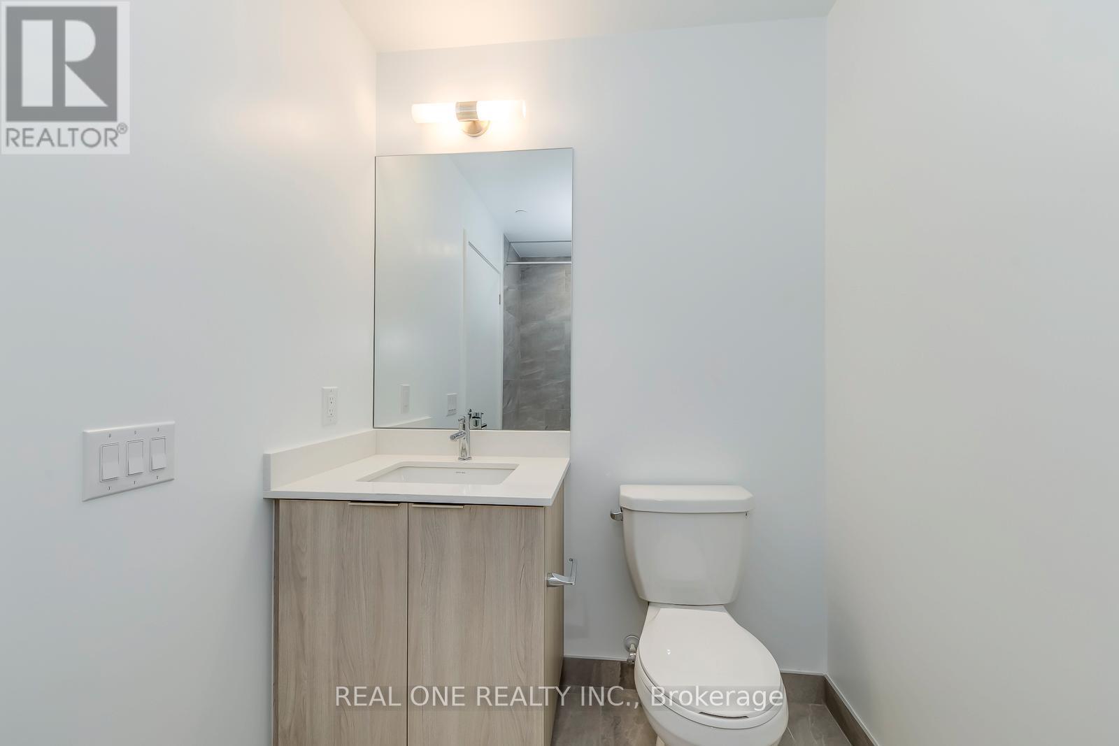 804 - 395 Square One Drive, Mississauga, Ontario  L5B 0P6 - Photo 31 - W12728686