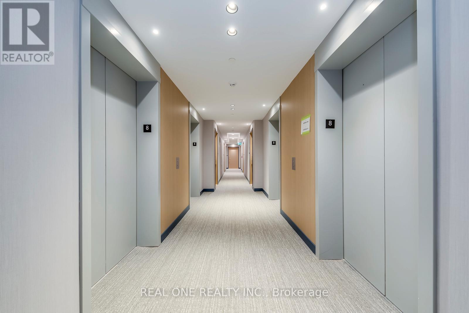 804 - 395 Square One Drive, Mississauga, Ontario  L5B 0P6 - Photo 5 - W12728686