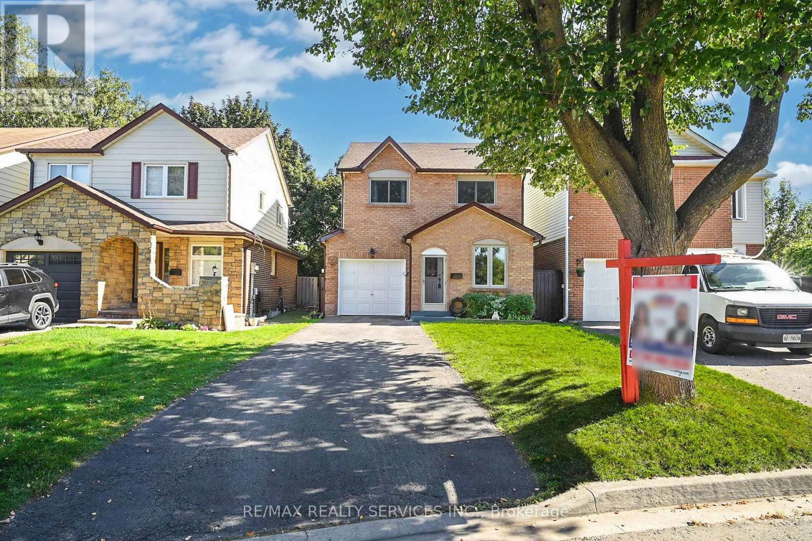 14 BRYANT COURT, Brampton, Ontario