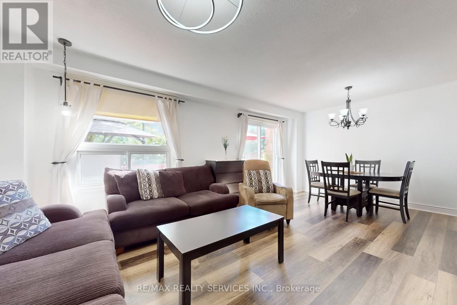 14 Bryant Court, Brampton, Ontario  L6X 2T1 - Photo 8 - W12728700