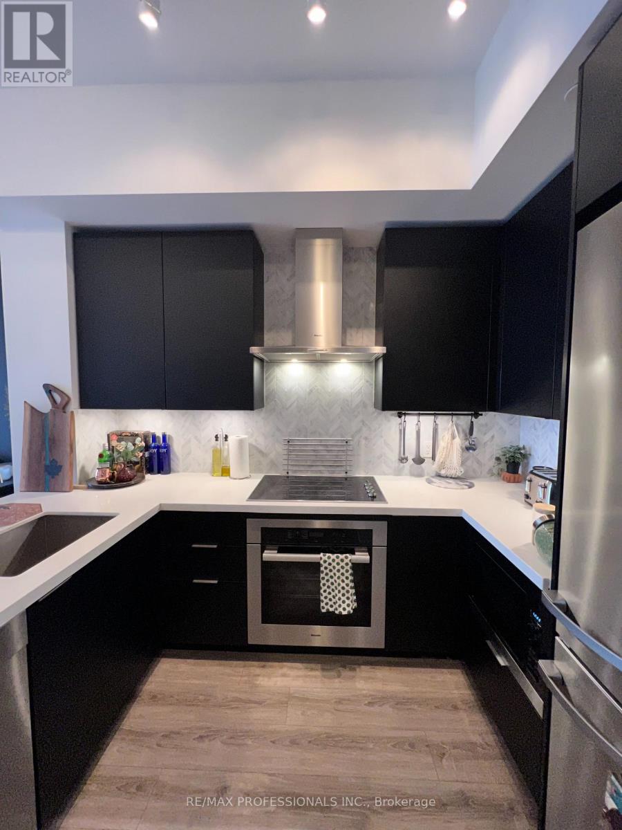 4304 - 20 Shore Breeze Drive, Toronto, Ontario  M8V 0C7 - Photo 3 - W12728742