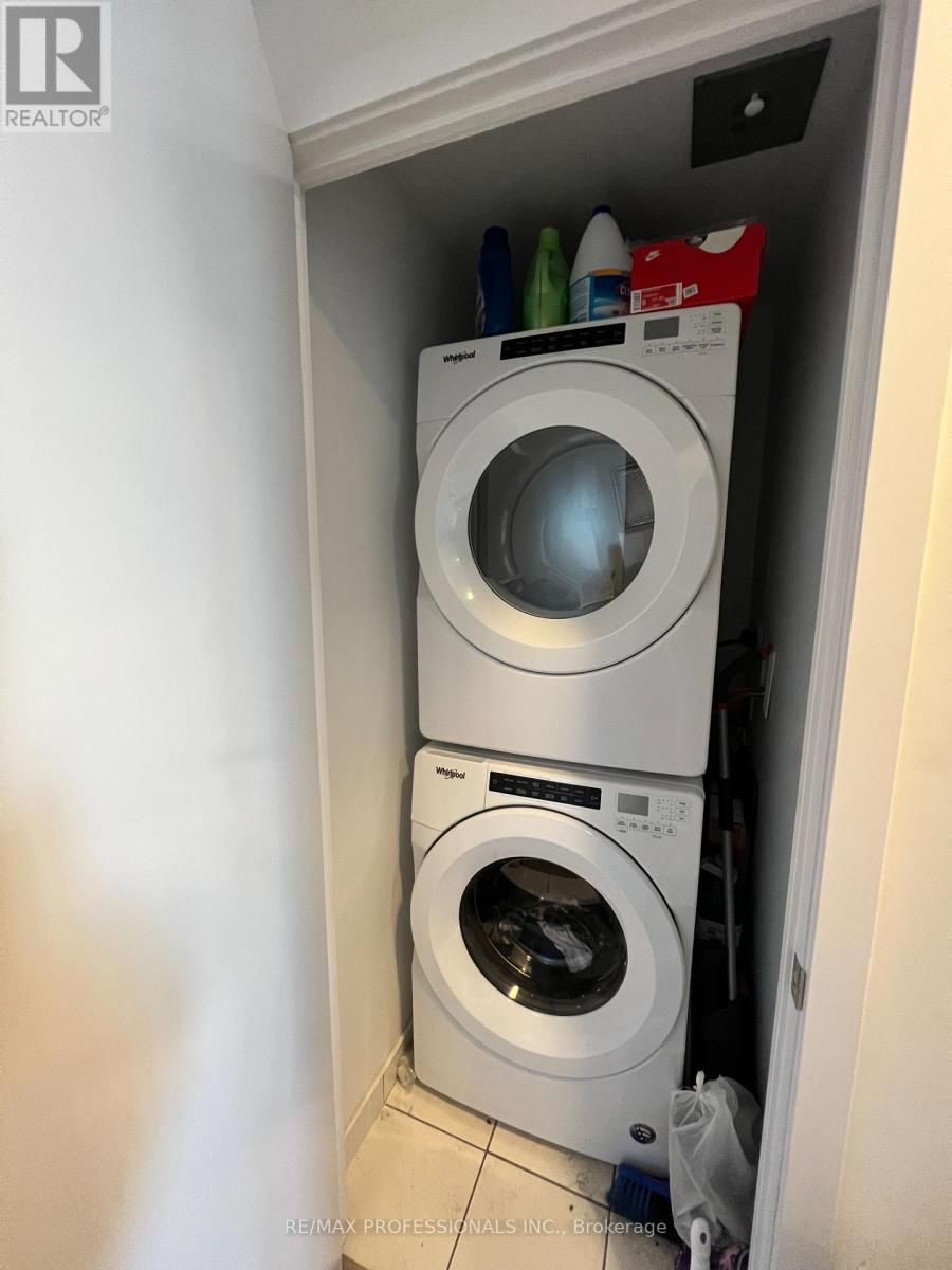 4304 - 20 Shore Breeze Drive, Toronto, Ontario  M8V 0C7 - Photo 8 - W12728742