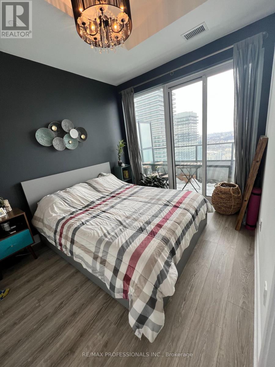 4304 - 20 Shore Breeze Drive, Toronto, Ontario  M8V 0C7 - Photo 9 - W12728742