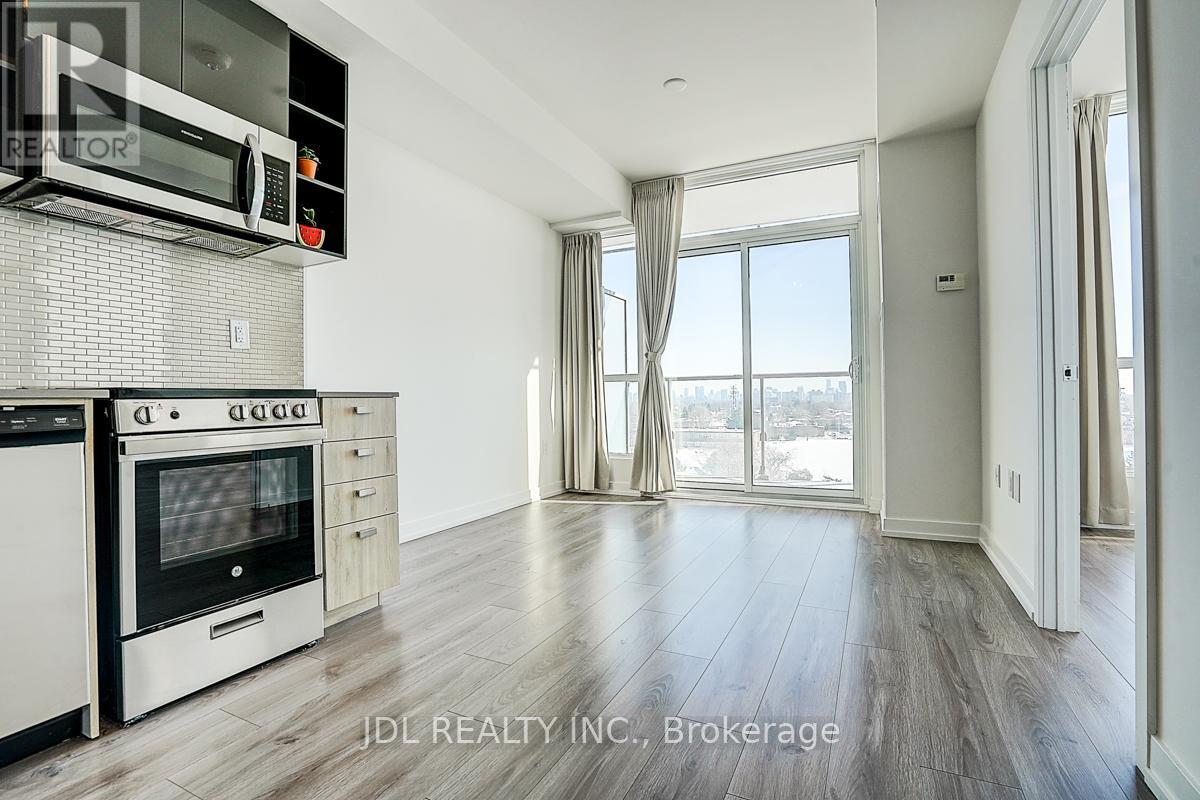 808 - 10 De Boers Drive, Toronto, Ontario  M3J 0G5 - Photo 21 - W12728764