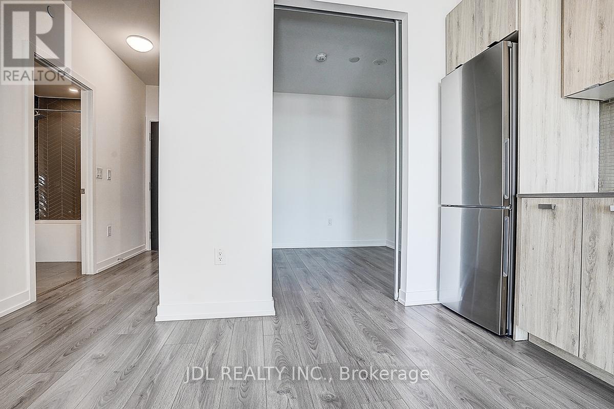 808 - 10 De Boers Drive, Toronto, Ontario  M3J 0G5 - Photo 35 - W12728764