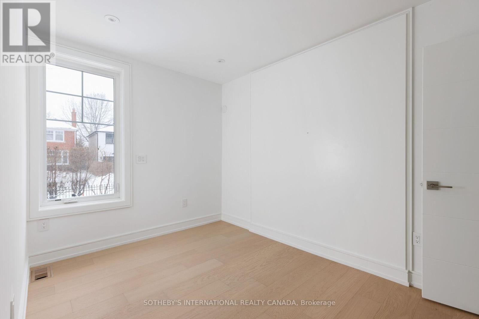 159 Humbervale Boulevard, Toronto, Ontario  M8Y 3P9 - Photo 20 - W12728770