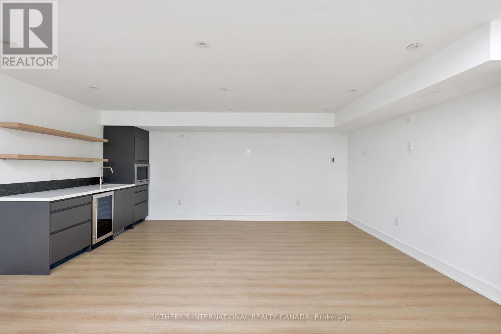 159 Humbervale Boulevard, Toronto, Ontario  M8Y 3P9 - Photo 44 - W12728770