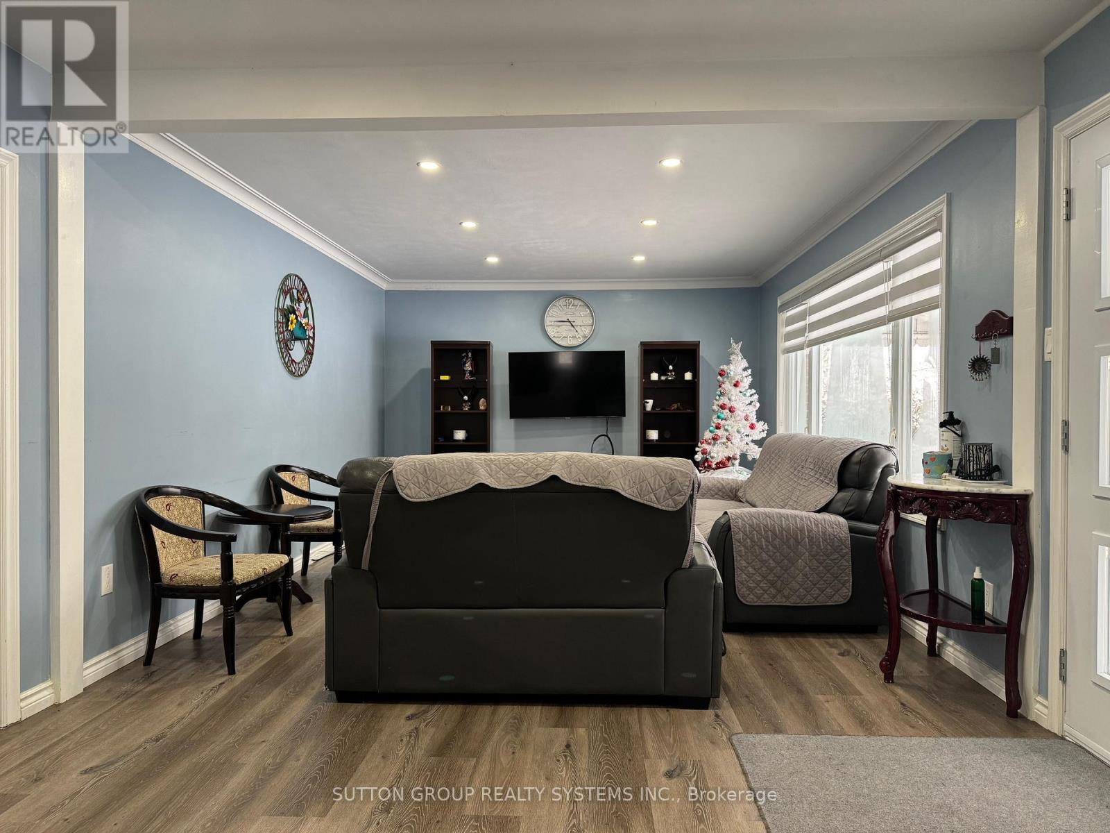 1338 Royal Drive, Peterborough, Ontario  K9H 6R8 - Photo 3 - X12728598