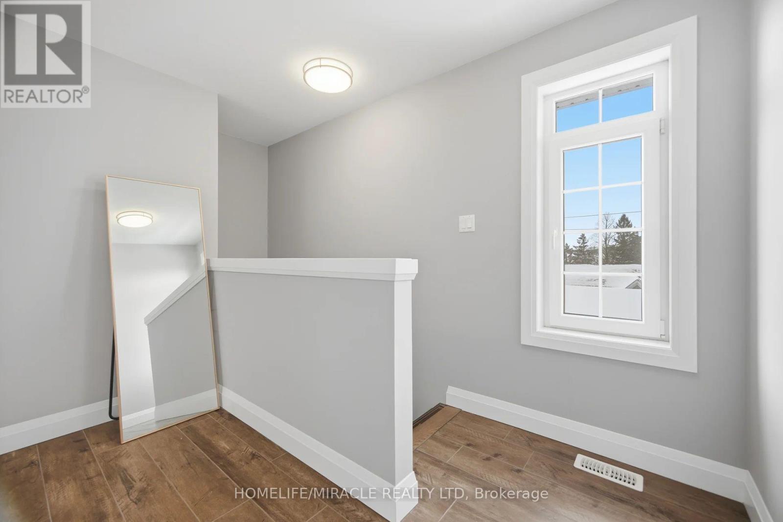 180 Benton Street, Kitchener, Ontario  N2G 3H8 - Photo 28 - X12728690